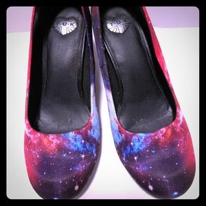 Galaxy Heels